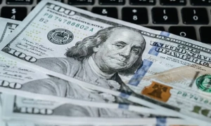 Зеленський офіційно скасував підсумкову атестацію випускників