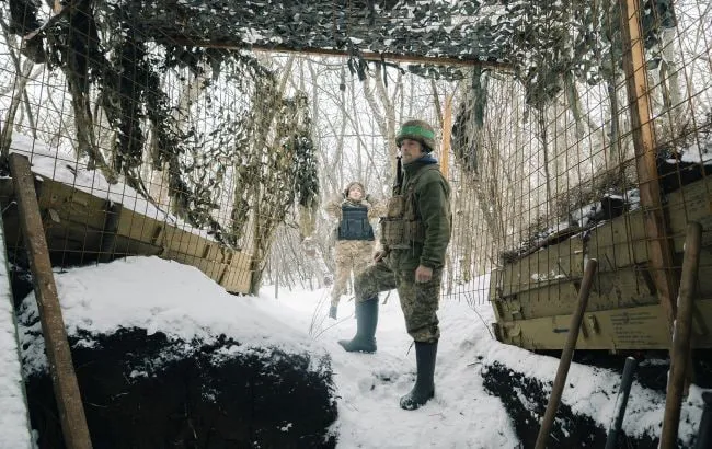 За добу на фронті зафіксували понад 200 атак противника