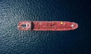 Яким чином страхуються танкери «тіньового флоту» РФ: розкрито схему