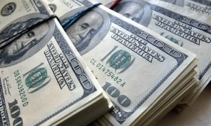 Фото: на стапелях миколаївської верфі загорілося судно