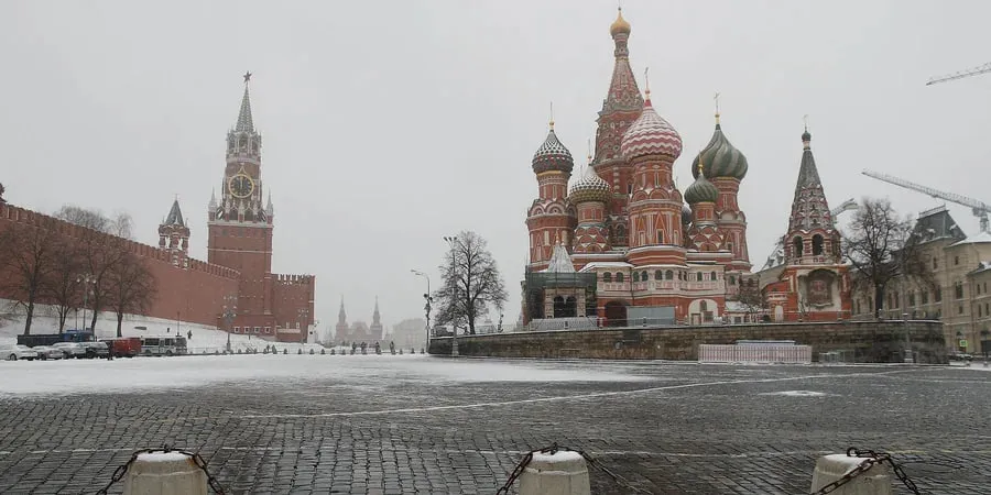 Нафтогазові доходи РФ у 2025 році впали до мінімуму з 2020 року