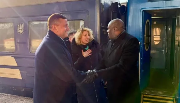 Залужний і Ламмі проведуть у Києві Форум сторічного партнерства з Британією