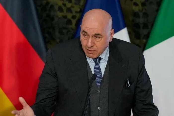 Міністр оборони Італії заявив, що Україна не може виграти війну