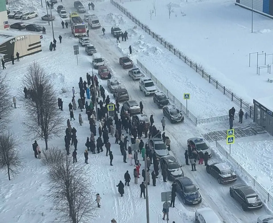 У Нижньокамську семикласник напав на прибиральницю з ножем