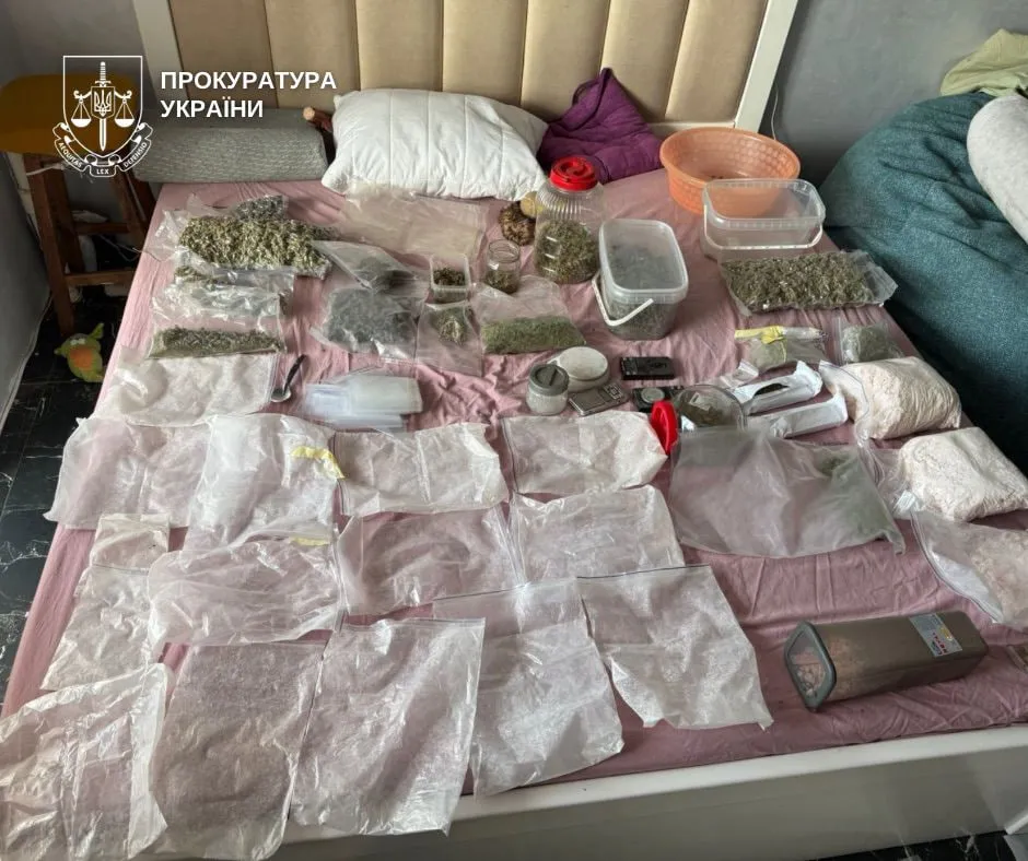 У Києві у чоловіка вилучили наркотиків на 5 млн гривень (фото)