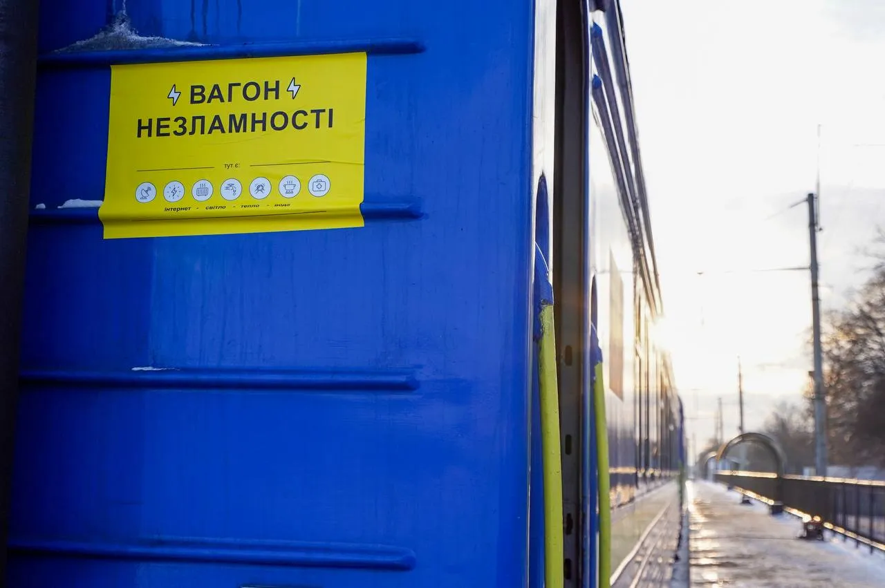 В Україні працюють 54 "вагони незламності" у 12 областях – Кулеба