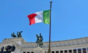 Трасс пообіцяла негайні заходи в енергетиці, якщо стане прем’єром