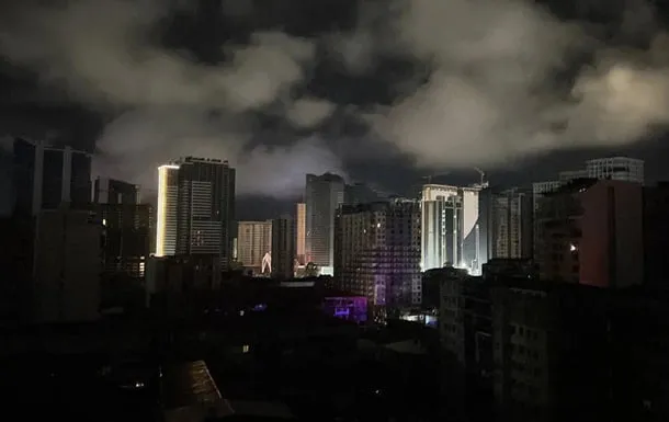 Відео: У російському Мурманську та Сєвєроморську стався повторний блекаут