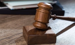 ЄС через Угорщину змінить модель закупівлі зброї для України, – ЗМІ