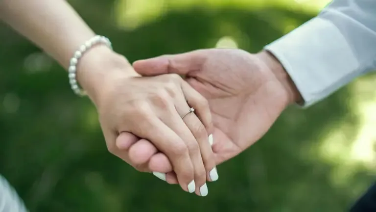 В Україні можуть дозволити шлюб з 14 років, обговорюють зміни до закону