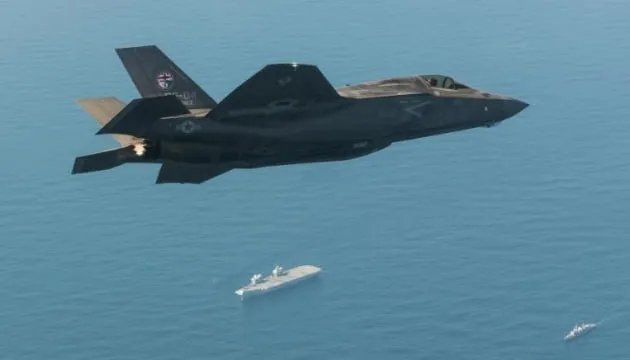 Канада переглядає купівлю F-35 через суперечку зі США