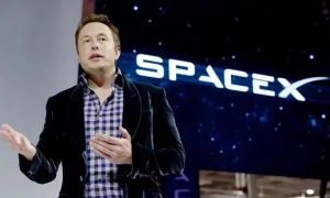 SpaceX нібито планує супутниковий смартфон, але Маск це спростовує