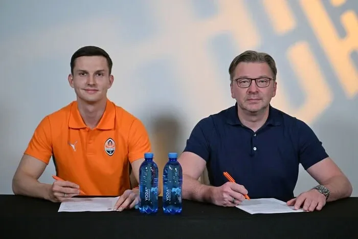 Півзахисник Криськів продовжив контракт із «Шахтарем»