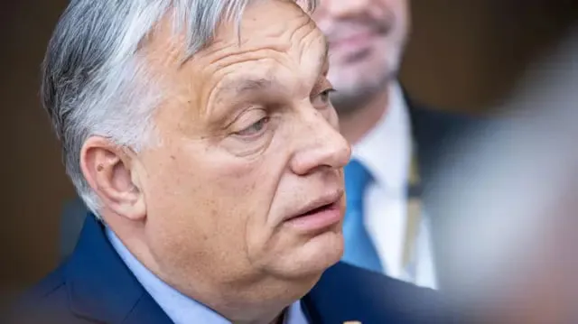 ЄС пом’якшує критику Орбана перед виборами