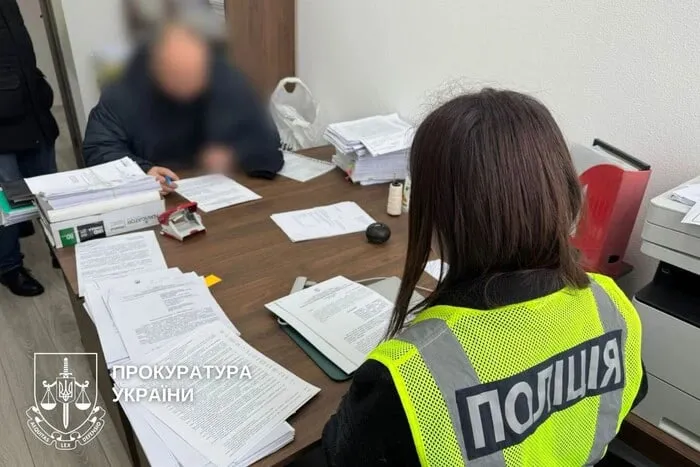 Парковка за 3,6 млн грн так і не запрацювала: підозра посадовцю КМДА