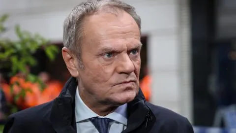 Туск: зло не переможе, Україна вистоїть