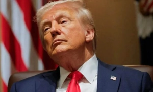 Президент Франції звільнив керівництво Лувру через проблеми з безпекою і реконструкцією