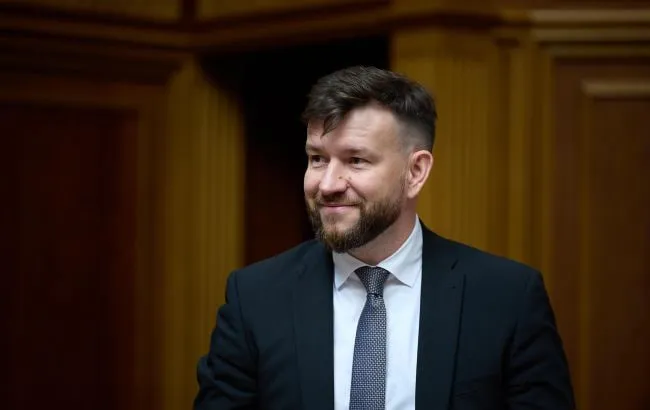 Кабмін назвав термін надходження "дитячих" виплат на рахунки батьків