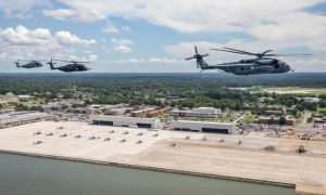 Літаки Антонова перевезли в США 100-тонні агрегати для виробництва вакцини