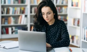 Шмигаль пояснив, чому Київ продовжує екстрені відключення без графіків