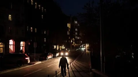 Графіки вимкнення світла на 6 березня: де і коли не буде електроенергії