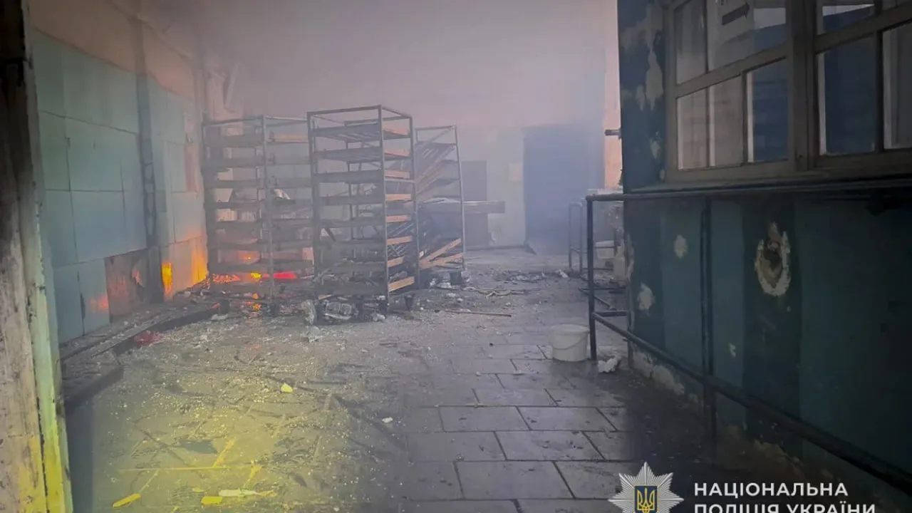 Окупанти пошкодили телевежу та об’єкти енергетики на Сумщині