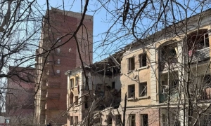 Авіаудар Слов’янську: у місті є загиблі, серед поранених — дитина