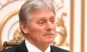 Відео: Зеленський прибув до Єлисейського палацу на зустріч із Макроном