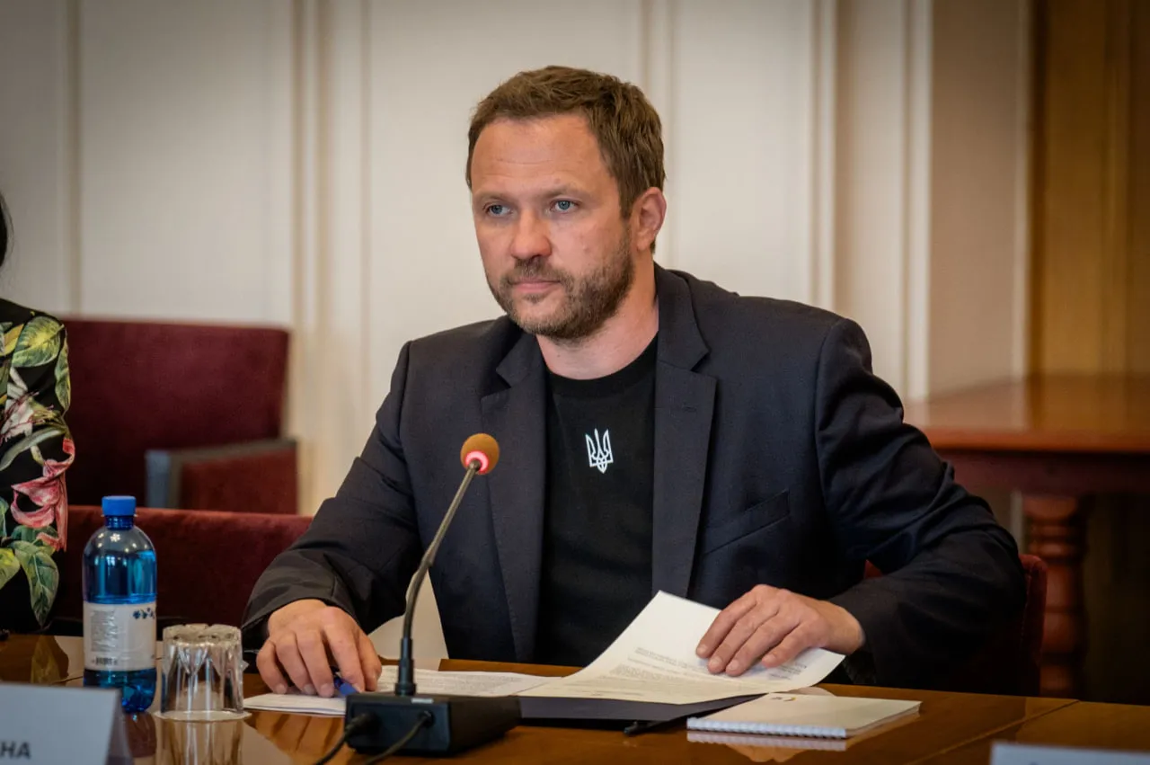 МЗС Естонії закликав не підживлювати військову машину Кремля