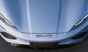 Боррель висловився щодо присутності на «інавгурації» путіна послів країн ЄС