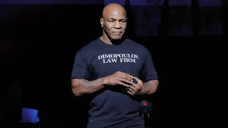 Майк Тайсон поділився думками про Олександра Усика