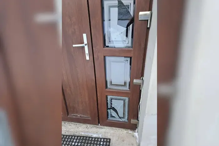 На Буковині пошкодили будинок капелана ПЦУ