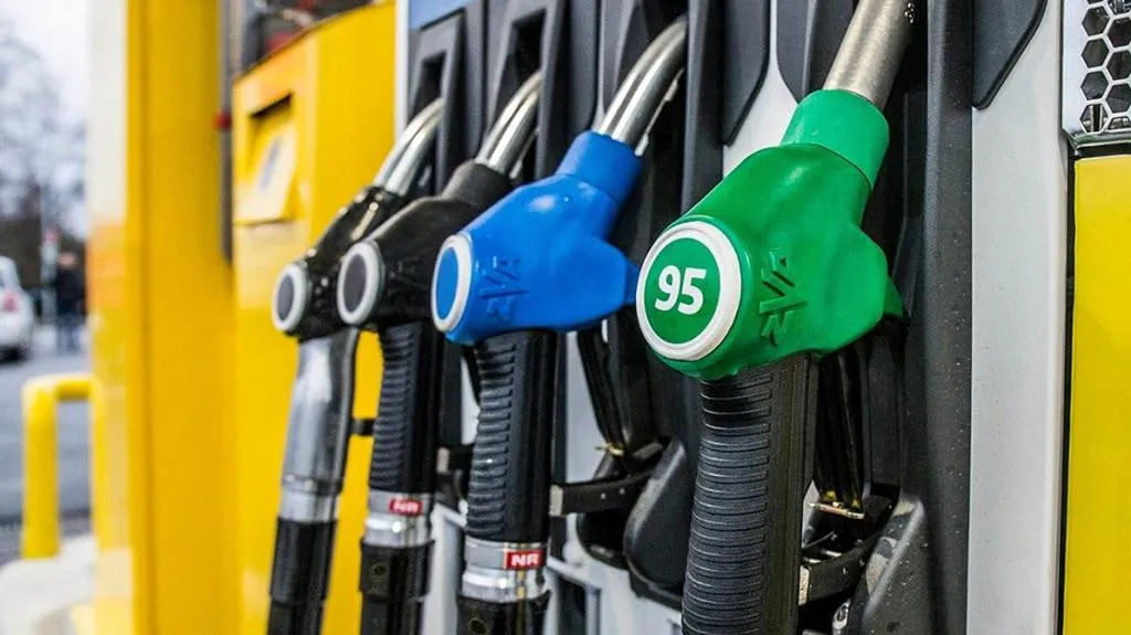 Ціни на пальне 17 березня, актуальна вартість бензину, дизеля та газу