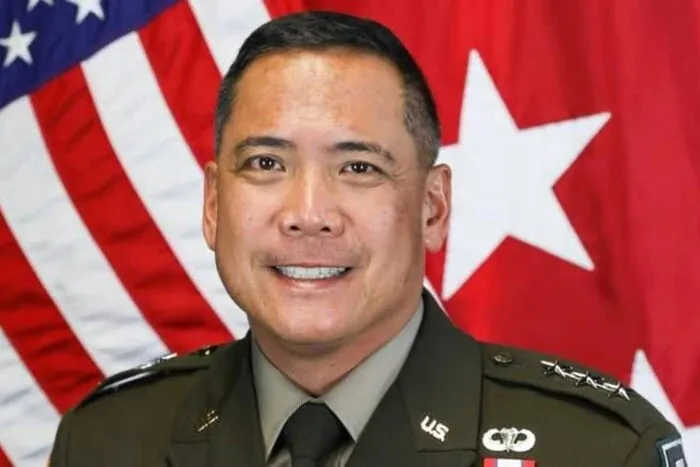 Американський генерал отримав струс мозку під час візиту до Києва