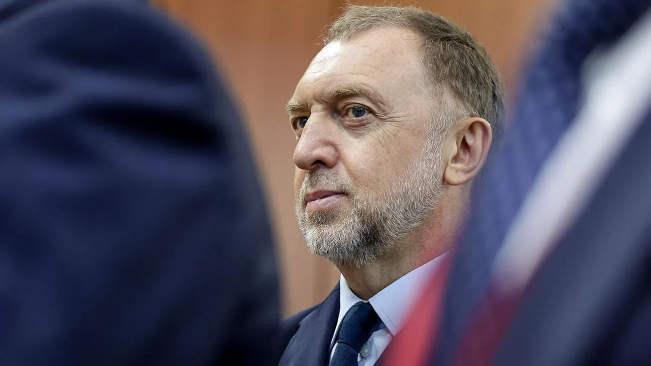 Дерипаска пропонує обвалити рубль до 105 за долар через «шок» війни на Близькому Сході