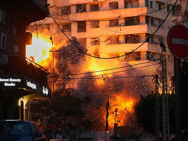 Ізраїльська авіація атакувала заправки на півдні Лівану