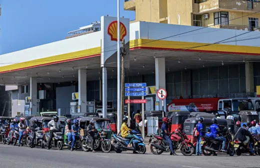 Шрі-Ланка ввела талони на пальне через кризу на Близькому Сході