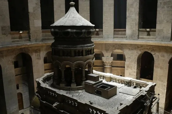 Храм Гробу Господнього вперше за десятиліття закрили через загрозу обстрілів