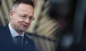 Посольство рф у Празі облили штучною кров'ю після удару по Україні