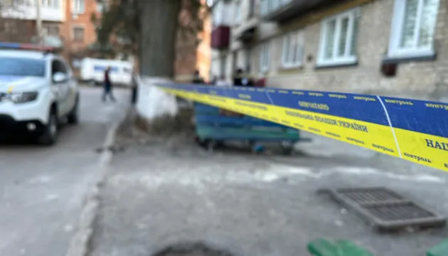 На Миколаївщині чоловік підірвав дружину посилкою, є загибла і поранені діти