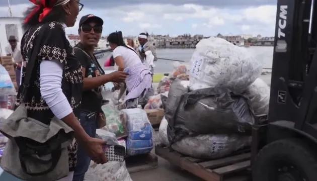 Біля узбережжя Мексики зникли два судна з гуманітарною допомогою для Куби