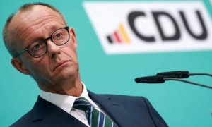 
Клептократия в глобальной политике: как бизнесмен Лен Блаватник «решает вопросы» между США и Россией