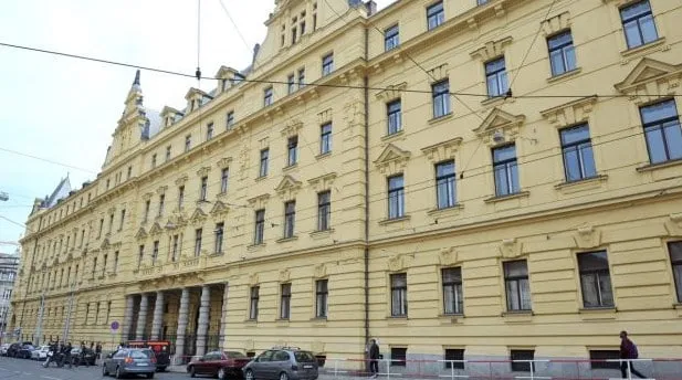 У Чехії судять чотирьох українців за викрадення та пограбування