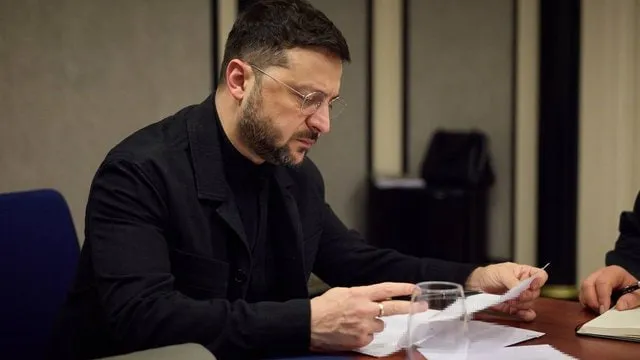 Зеленський підписав закони про антикорупцію, волонтерів і правосуддя