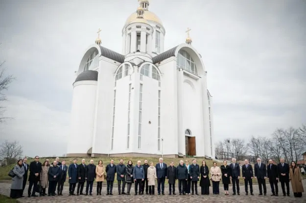 Каллас і міністри ЄС відвідали Бучу, «Тут вирішується безпека Європи»