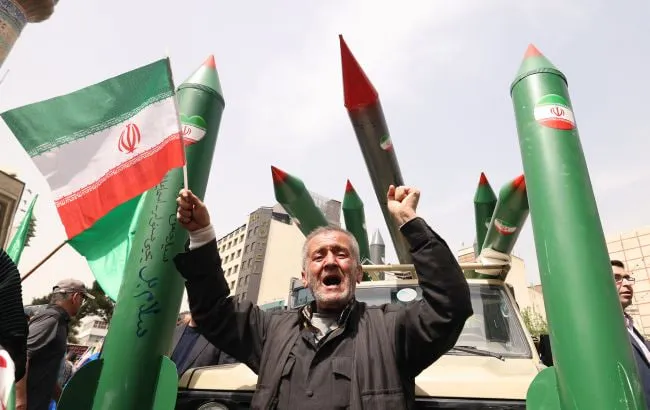 Іран зберігає потужний ракетний потенціал —  розвідка США