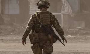 На Київщині через атаку рф пошкоджена багатоповерхівка, горіло підприємство