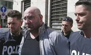 У Британії звинуватили підозрюваних у підпалі машин швидкої допомоги