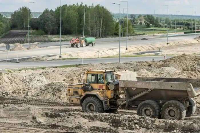 У Польщі під час будівництва дороги знайшли тисячі артефактів