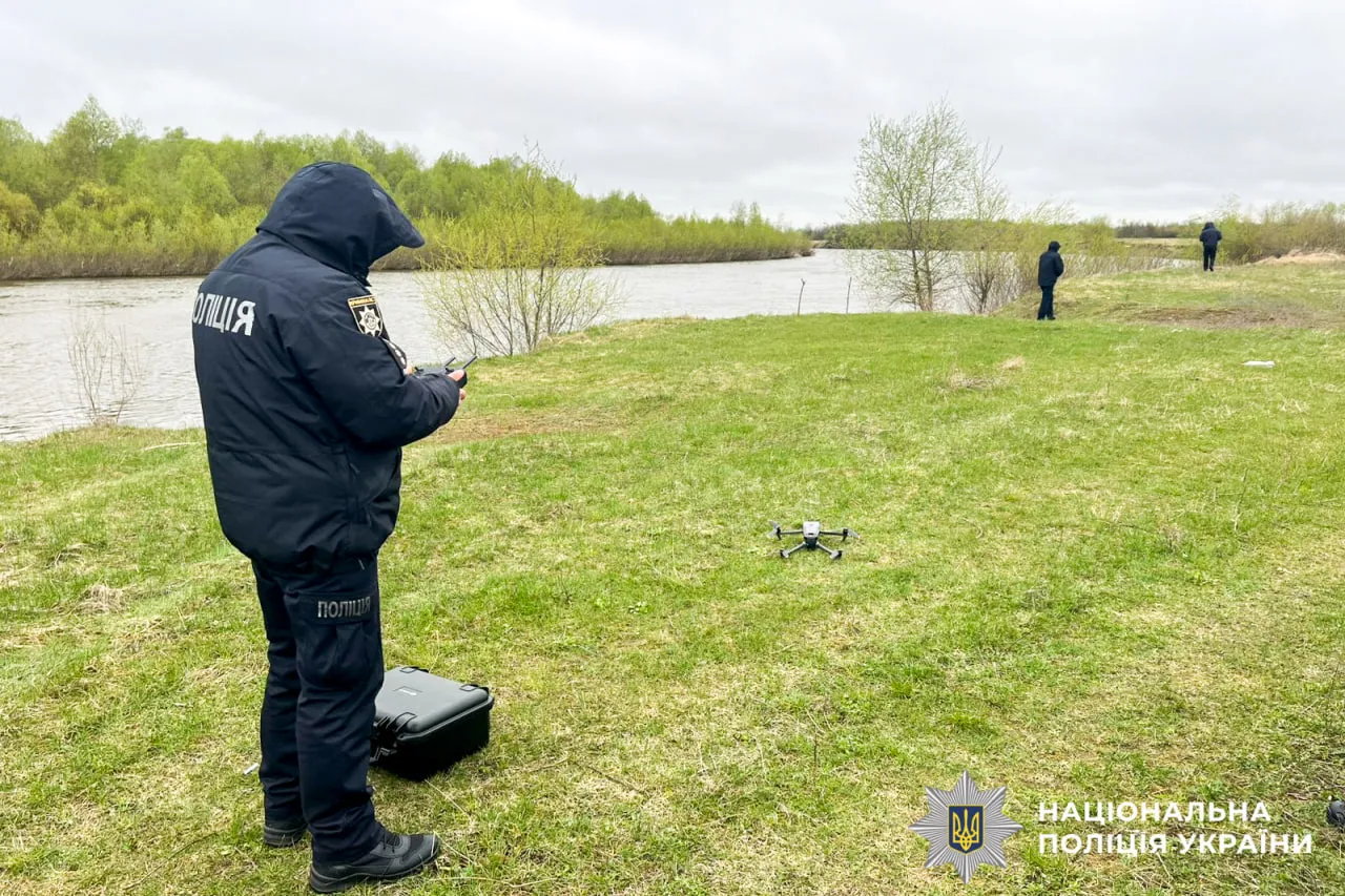 В Дубровичском районе уже пятые сутки продолжаются поиски пропавшего 4-летнего мальчика